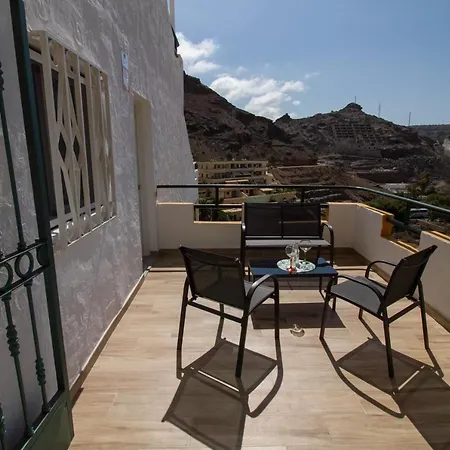 Two-bedroom Playa Del Cura With Views Apartamento *