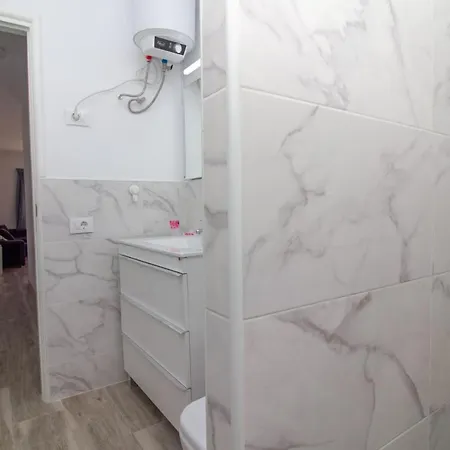 Two-bedroom Playa Del Cura With Views Apartamento *