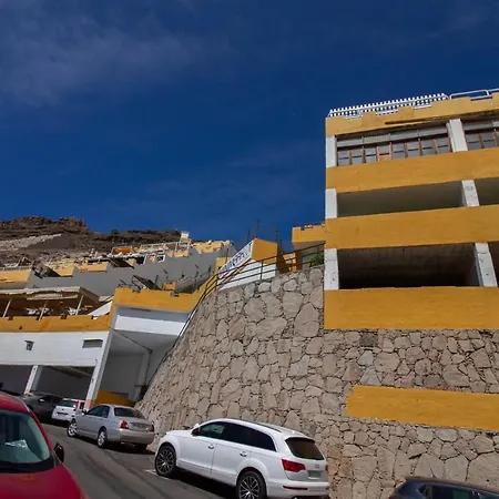 Two-bedroom Playa Del Cura With Views Playa Del Cura (Gran Canaria)