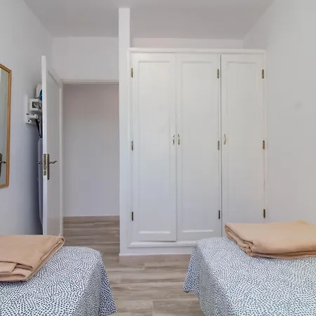 Apartamento Two-bedroom Playa Del Cura With Views *